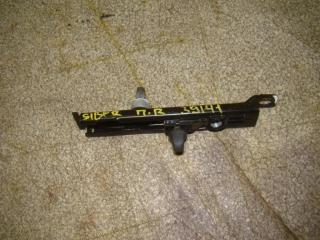 Фото запчасти механизм регулировки ремня безопасности ГАЗ Volga Б/У запчасть Запчасть механизм регулировки ремня безопасности ГАЗ Volga