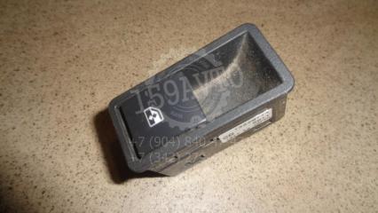 Фото запчасти кнопка стеклоподъемника Opel Astra Б/У запчасть Запчасть кнопка стеклоподъемника Opel Astra