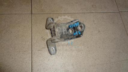 Петля двери передней левой нижняя Mazda 6 2009 Б/У Петля двери передней левой нижняя Mazda 6 2009