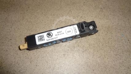 Запчасть усилитель антенны Skoda Rapid 1 2014