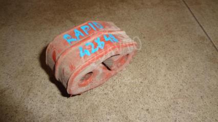 Фото запчасти резинка подвеса глушителя Skoda Rapid 1 2014 Б/У запчасть Запчасть резинка подвеса глушителя Skoda Rapid 1 2014