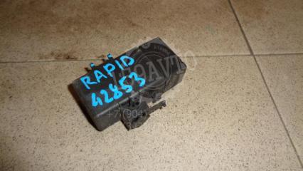 Фото запчасти блок электронный Skoda Rapid 1 2014 Б/У запчасть Запчасть блок электронный Skoda Rapid 1 2014