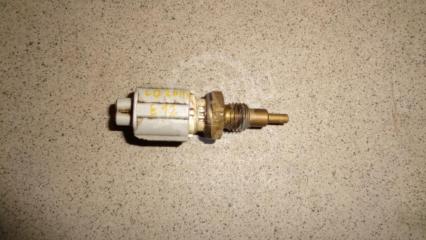 Датчик температуры Toyota Corolla Б/У Датчик температуры Toyota Corolla