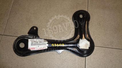 Кронштейн подрамника Toyota Corolla