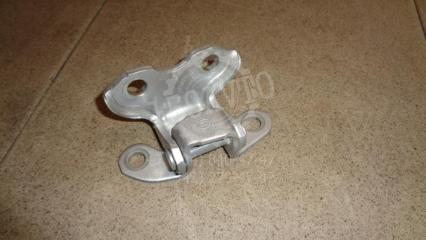 Запчасть петля двери задней правой верхняя Lexus RX350