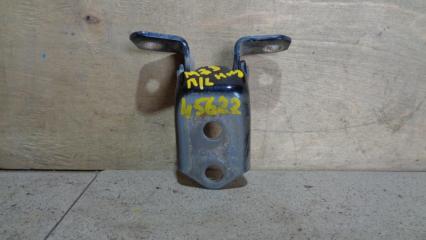 Запчасть петля двери передней Mazda 3 2006