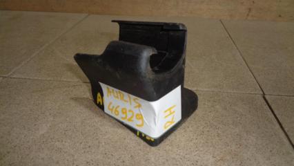 Крышка кронштейна сиденья Toyota Auris 2007