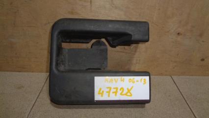 Крышка кронштейна сиденья Toyota RAV4