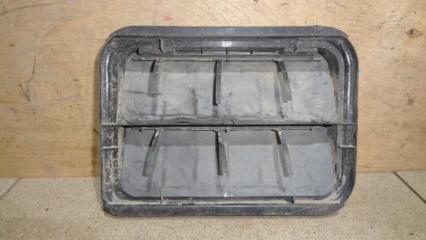 Фото запчасти решетка вентиляционная Renault Logan 1 Б/У запчасть Запчасть решетка вентиляционная Renault Logan 1