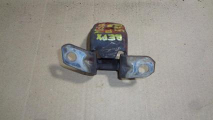 Запчасть петля двери передней Mazda 3