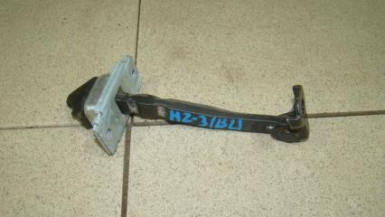 Ограничитель двери Mazda 3 Б/У Ограничитель двери Mazda 3