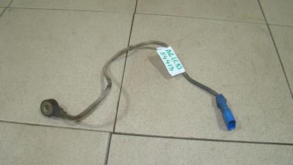 Датчик детонации Audi A6 Б/У Датчик детонации Audi A6