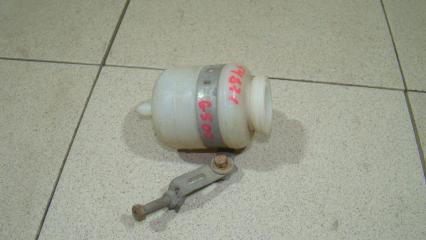 Запчасть бачок главного цилиндра сцепления Mercedes-Benz G-Class