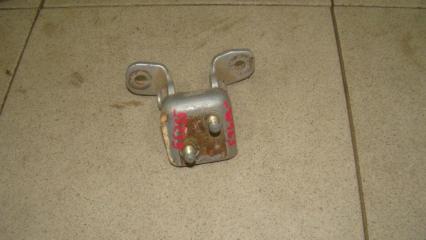 Запчасть петля двери задней правой верхняя Mercedes-Benz ML-Class