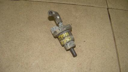 Фото запчасти клапан вентиляции топливного бака SsangYong Actyon 2 2012 Б/У запчасть Запчасть клапан вентиляции топливного бака SsangYong Actyon 2 2012