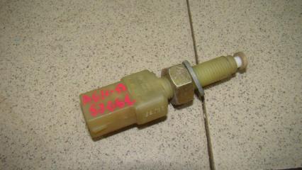 Запчасть датчик включения стопсигнала Audi A6