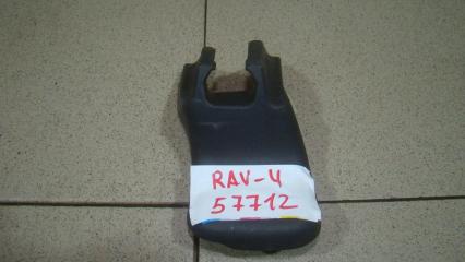 Крышка кронштейна сиденья Toyota RAV4