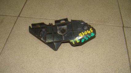 Кронштейн заднего бампера левый Toyota Corolla Б/У Кронштейн заднего бампера левый Toyota Corolla