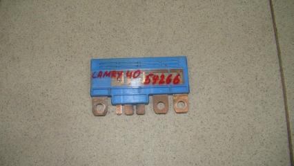 Блок предохранителей Toyota Camry
