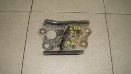 Кронштейн подрамника Toyota Corolla