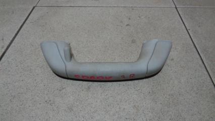 Запчасть ручка потолочная Chevrolet Spark 2013