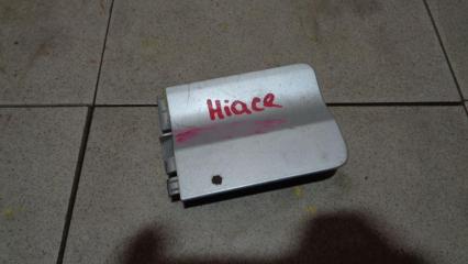 Лючок бензобака Toyota Hiace 2006