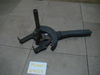 Фото запчасти ручник SsangYong Musso 1 1998 Б/У запчасть Запчасть ручник SsangYong Musso 1 1998