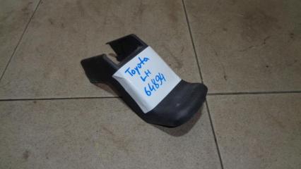 Крышка кронштейна сиденья Toyota RAV4