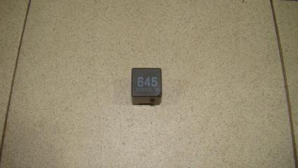 Фото запчасти реле Volkswagen Tiguan 1 2012 Б/У запчасть Запчасть реле Volkswagen Tiguan 1 2012