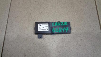 Запчасть блок управления центральным замком Chevrolet Cruze