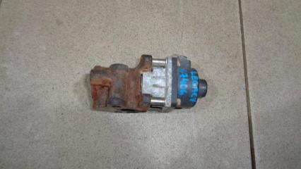 Фото запчасти клапан рециркуляции выхлопных газов Subaru Outback Б/У запчасть Запчасть клапан рециркуляции выхлопных газов Subaru Outback