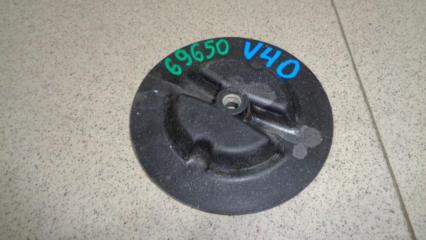 Болт крепления запасного колеса Toyota Camry