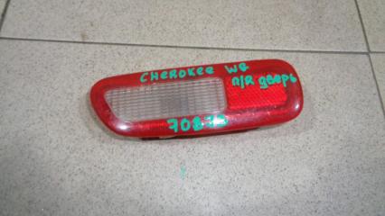 Запчасть плафон салонный Jeep Grand Cherokee