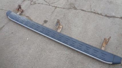 Подножка Toyota Hilux 8 2015