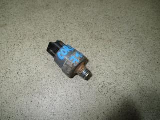 Запчасть датчик давления масла Toyota Corolla