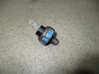 Запчасть датчик давления масла Mazda 3