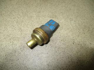 Фото запчасти датчик температуры Audi Q7 2008 Б/У запчасть Запчасть датчик температуры Audi Q7 2008