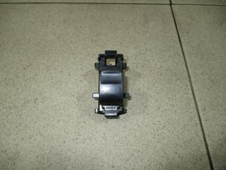 Фото запчасти кнопка стеклоподъемника Toyota RAV4 Б/У запчасть Запчасть кнопка стеклоподъемника Toyota RAV4