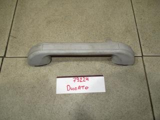 Фото запчасти ручка потолочная Fiat Ducato 2010 Б/У запчасть Запчасть ручка потолочная Fiat Ducato 2010