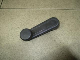 Ручка стеклоподъемника Toyota Corolla