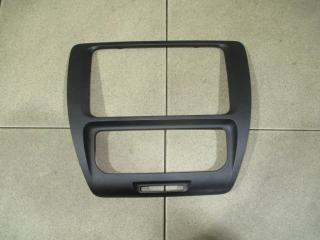 Рамка магнитолы Volkswagen Jetta 2013 Б/У Рамка магнитолы Volkswagen Jetta 2013