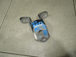 Петля двери передней Mazda 3 Б/У Петля двери передней Mazda 3