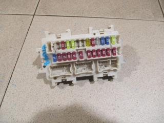 Запчасть блок предохранителей Nissan Murano 2010