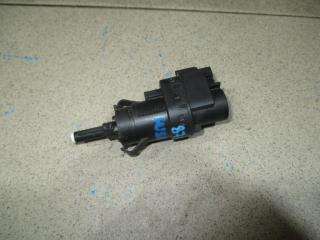 Фото запчасти датчик включения стопсигнала Ford Fusion Б/У запчасть Запчасть датчик включения стопсигнала Ford Fusion