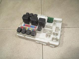 Фото запчасти блок предохранителей Infiniti FX45 2005 Б/У запчасть Запчасть блок предохранителей Infiniti FX45 2005