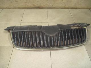 Решетка радиатора Skoda Fabia 2 2007 Б/У Решетка радиатора Skoda Fabia 2 2007