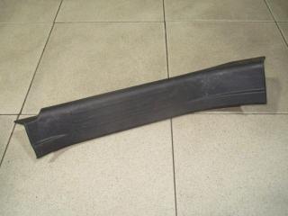 Фото запчасти накладка порога внутренняя SsangYong Kyron 2008 Б/У запчасть Запчасть накладка порога внутренняя SsangYong Kyron 2008