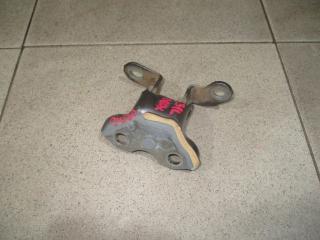 Фото запчасти петля двери задней левой верхняя Toyota Corolla Б/У запчасть Запчасть петля двери задней левой верхняя Toyota Corolla