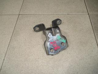 Фото запчасти петля двери передней Suzuki SX4 2012 Б/У запчасть Запчасть петля двери передней Suzuki SX4 2012