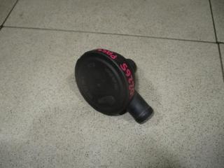 Клапан вентиляции картерных газов Volkswagen Passat 1999